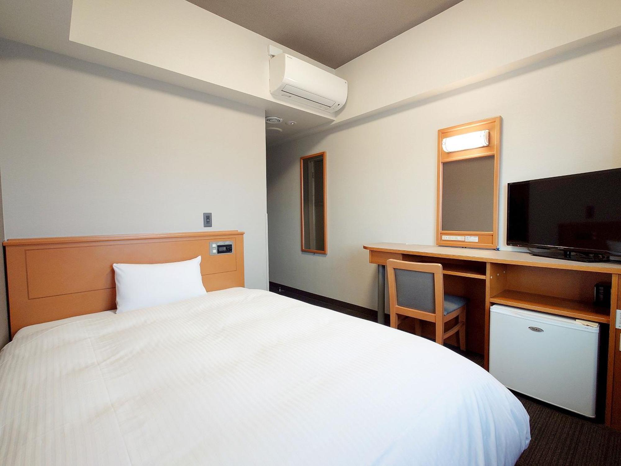 Hotel Route-Inn Nagaoka Inter Esterno foto
