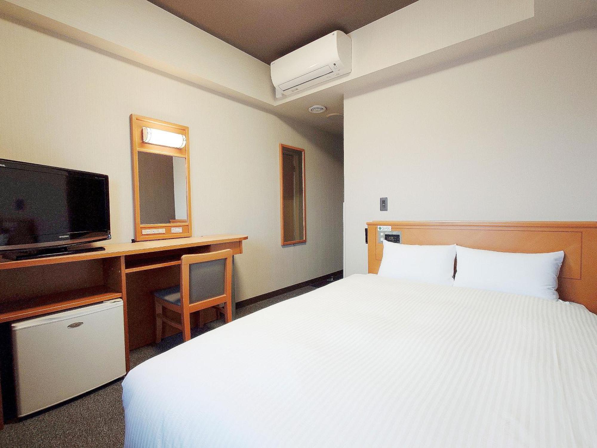 Hotel Route-Inn Nagaoka Inter Esterno foto